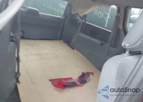 2005 Dodge Grand Caravan Sxt from USA, damaged, VIN 2D8GP44L55R461702